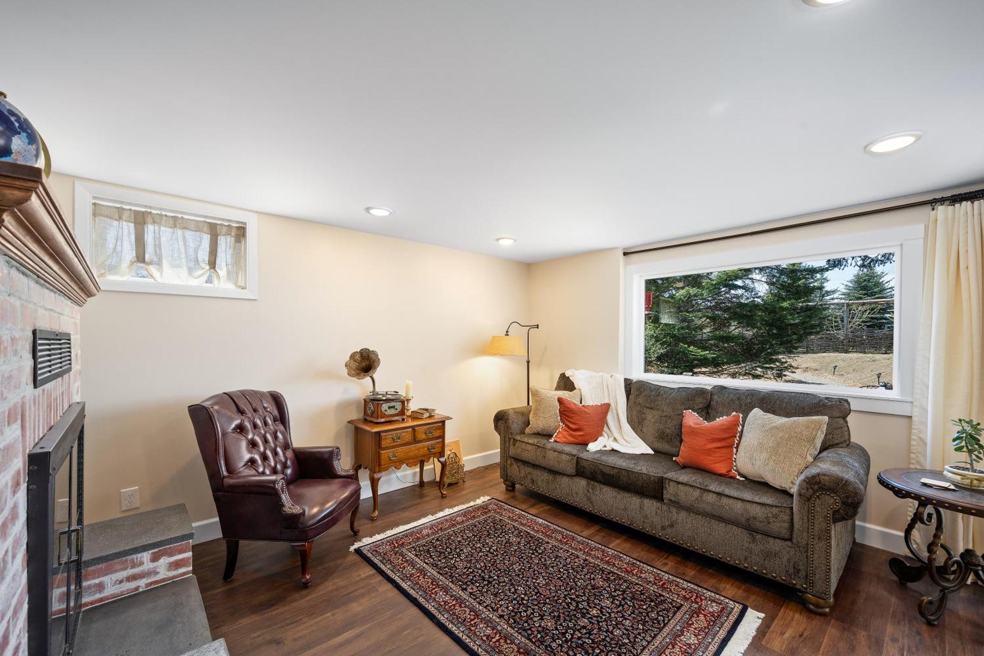 Country Cottage Basement Apartment Hayden Экстерьер фото